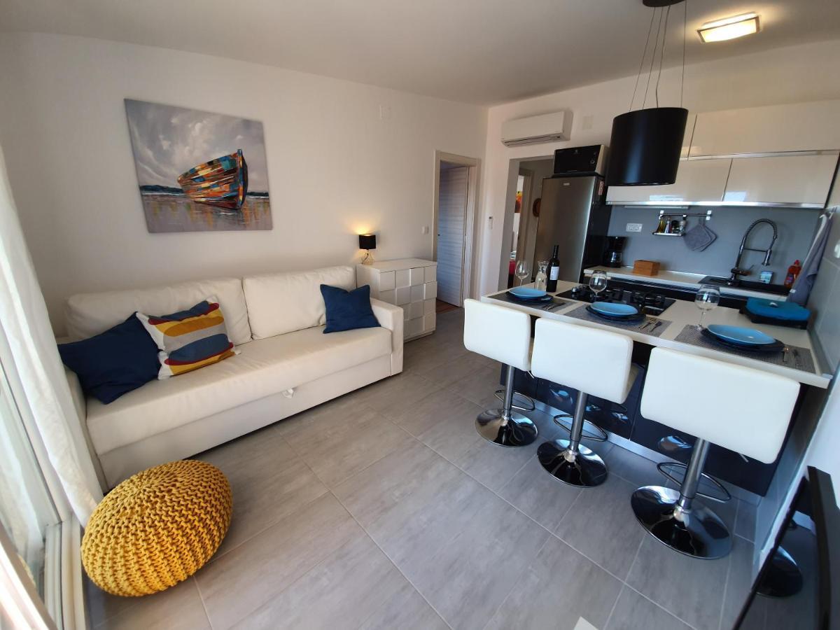 Comfortable Family Apt Iris 20M From Beach In Mandre Zewnętrze zdjęcie